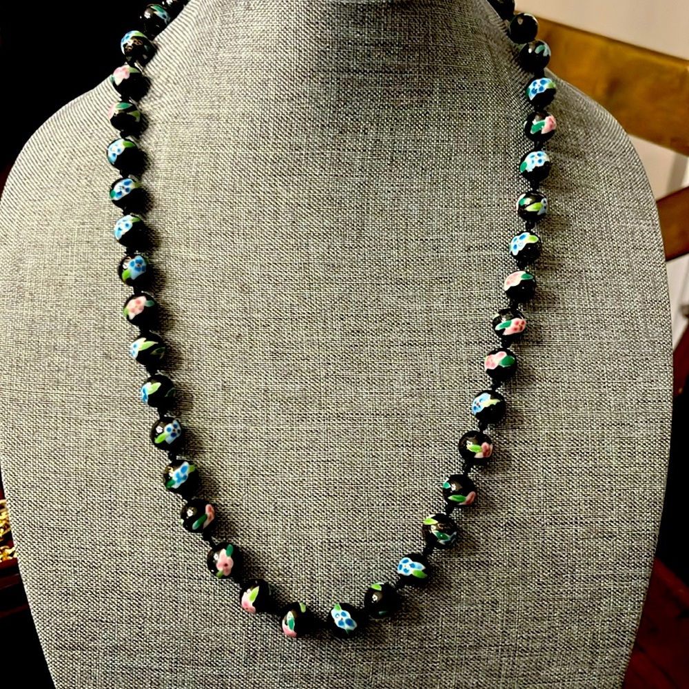 VTG Cloisonne Necklace 24" Floral Design Black Gold Tone